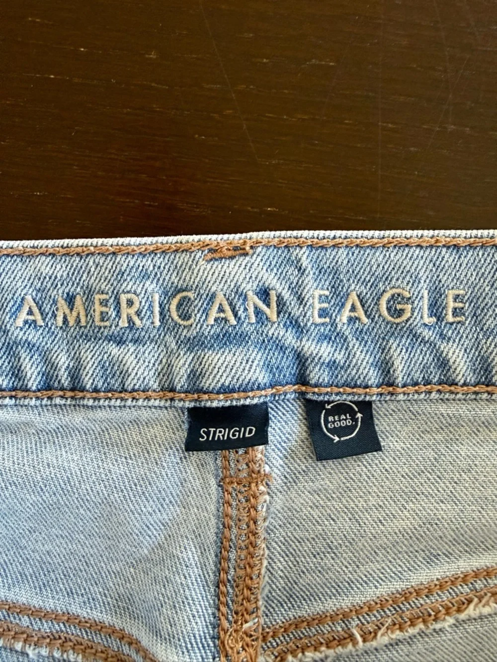 American Eagle Outfitters Ripped High-Waisted Light Blue Stovepipe Jean - Picture 11 of 11
